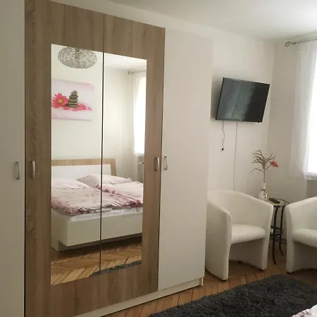 게스트하우스 Uzin Ústí nad Labem